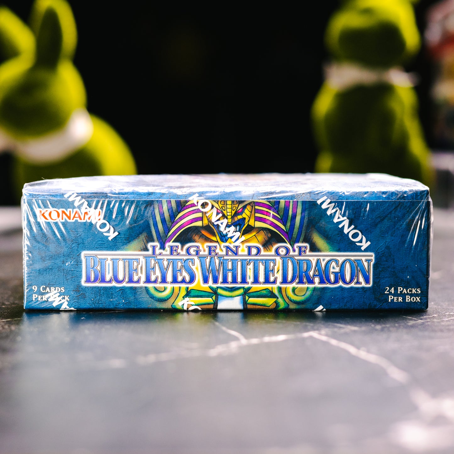 Yu-Gi-Oh! TCG: Legend of Blue Eyes White Dragon Booster Box (25th Anniversary)