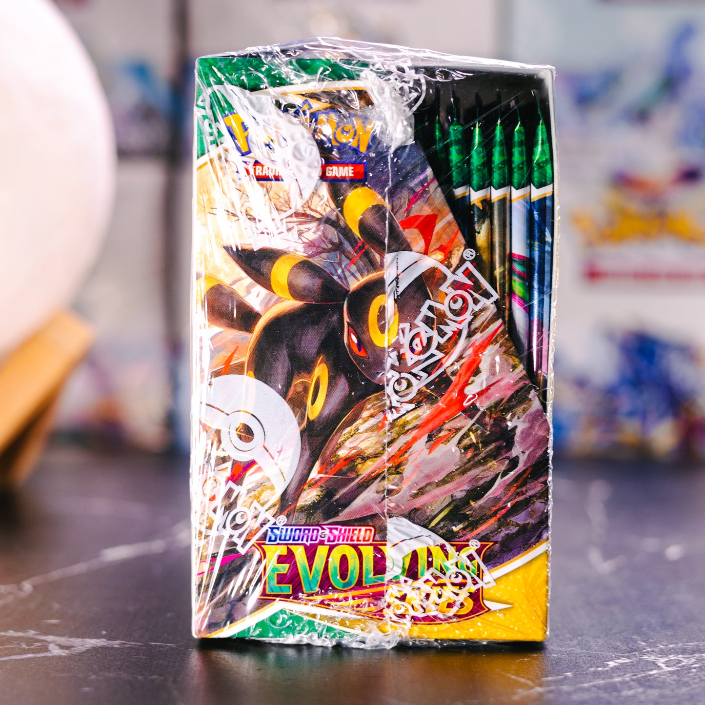 Pokémon TCG: Evolving Skies Booster Box